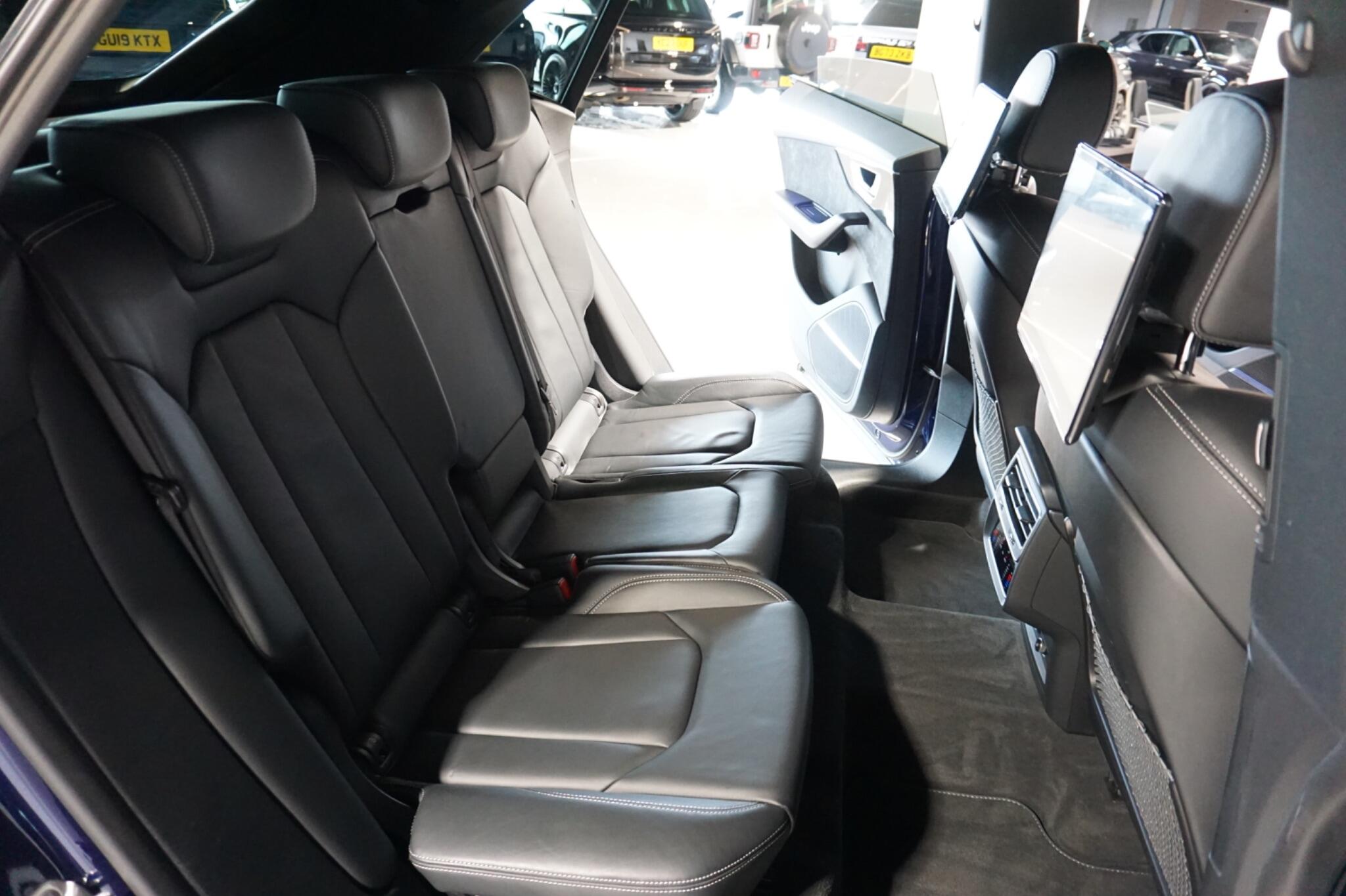 Audi Q8 3.0 TDI V6 50 Black Edition SUV 5dr Diesel Tiptronic quattro Euro 6 (s/s) (286 ps)